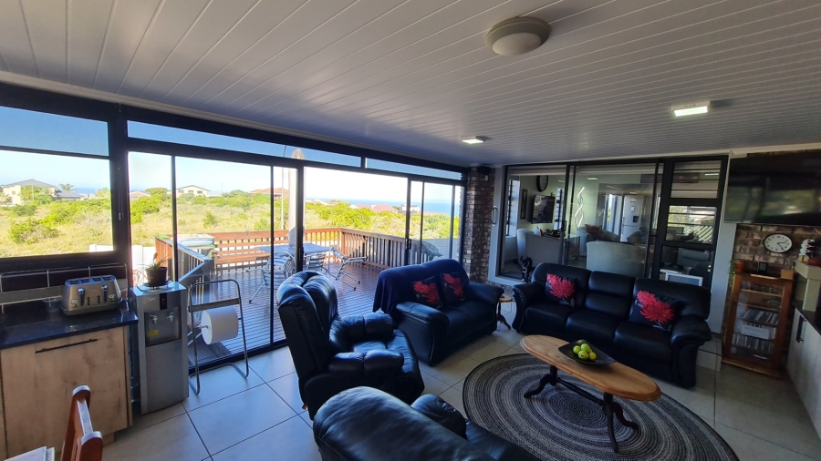 3 Bedroom Property for Sale in Dana Bay Western Cape